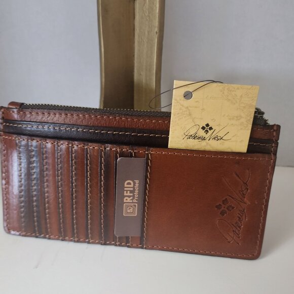 Patricia Nash Parker RFID Protected Wallet NWT Slim & Light Weight Cinnamon - Picture 3 of 12